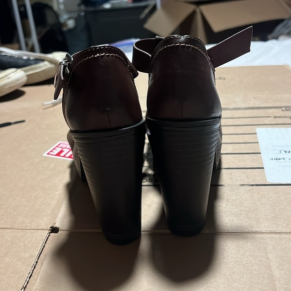 Cathy Jean Heels - Picture 5 of 6